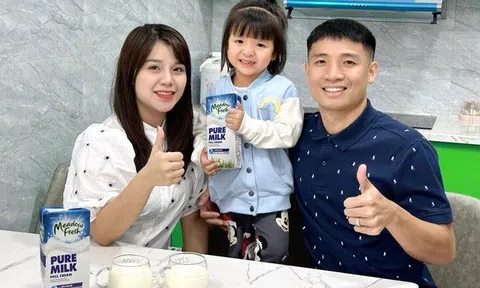Tiêu chí chọn sữa tươi cho con của các ông bố cầu thủ Bùi Tiến Dũng và Đỗ Hùng Dũng