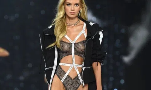 Messi 26 năm chỉ yêu 1 người, Mbappe 24 tuổi hẹn hò loạt bóng hồng nóng bỏng, quen cả Hoa hậu Pháp