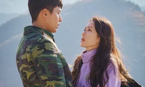 Vừa đón con trai, Hyun Bin và Son Ye Jin đã nhận tin không vui, khán giả thấy tiếc nuối
