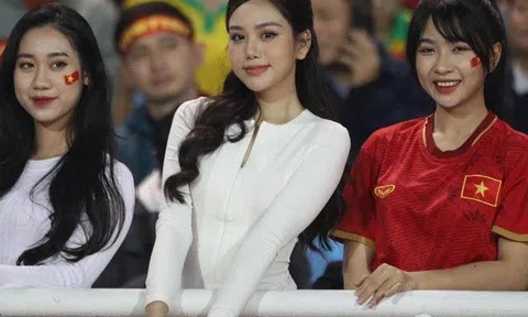 Danh tính gái xinh diện áo trắng xuất hiện tại sân Mỹ Đình được tìm kiếm nhiều nhất đêm qua