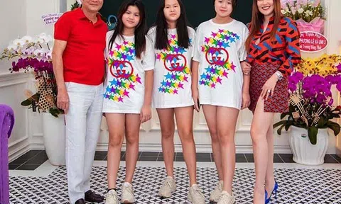 Sau nửa năm ly hôn đại gia hơn 19 tuổi, Phương Lê đăng ảnh chồng con như chưa hề có cuộc chia ly