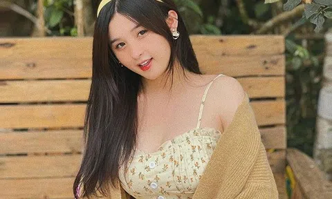 Nữ streamer dân tộc Tày đam mê mặc áo quây, nâng vòng một bốc lửa