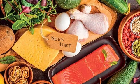 Ăn uống thế nào để không mắc ung thư? Bác sĩ bày cách ai cũng có thể làm để giảm nguy cơ mắc