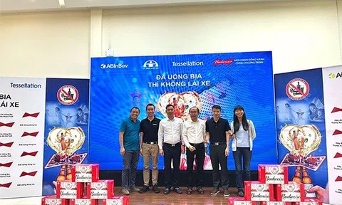 Ủy ban An toàn Giao thông Quốc gia cùng AB InBev nâng cao văn hóa thưởng thức bia có trách nhiệm cho hàng ngàn công nhân viên tại Bình Dương