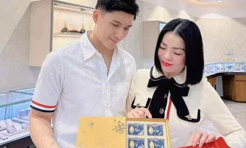 Vì sao set vàng thần tài xứng đáng là quà tặng thích hợp mùa xuân này?