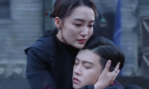 Tan chảy với chuyện tình "vượt thời gian" đầy ngọt ngào của Lý Thấm - Nhậm Gia Luân