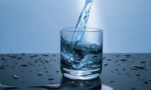 Những lưu ý bạn cần nắm được khi sử dụng nước điện giải