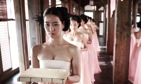 "Nữ hoàng cảnh nóng" màn ảnh đẹp vô thực, dáng quyến rũ nhờ ăn loại quả 20 ngàn một ký