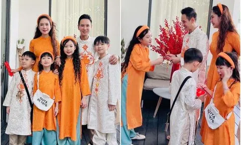 Nhìn món đồ con lớn của Lý Hải - Minh Hải nhét vào bên trong bao lì xì, ai cũng tấm tắc cặp đôi dạy con quá chuẩn