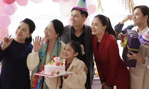 Kết thúc Hành Trình Công Lý: Hoàng (Việt Anh), Phương (Hồng Diễm) đoàn tụ, tổ chức tiệc cùng nhà bạn thân