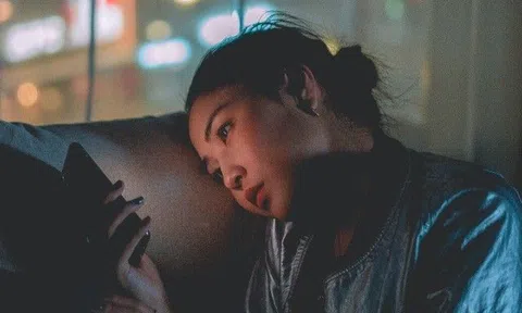 11 thói quen bất ngờ có thể rút ngắn đời bạn, trớ trêu thay có điều ai cũng cố làm để tránh bệnh tật