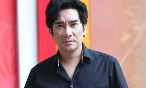 "Đại gia sưu tầm sổ đỏ" của Vbiz lần đầu tiết lộ bố và anh trai qua đời cùng một lý do, chị gái cũng bị bệnh