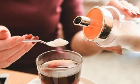 Ai không muốn chưa già đã lẫn cần bỏ 12 thói quen gây hại não này, có 2 điều nhiều người lại tưởng tốt