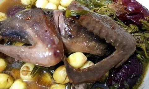 Loại rau có cả kho dược lý, nấu kiểu gì cũng đại bổ nhưng nhiều người sợ đen không dám ăn đầu năm