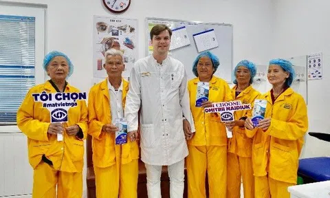 “Hồi sinh” thanh xuân cho đôi mắt: Món quà vô giá dành tặng đấng sinh thành