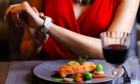 Bữa tối quyết định cân nặng, tuổi thọ, nhất định đừng bỏ ăn nhưng phải tránh 5 kiểu bữa tối này