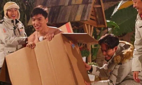 Bị nhận xét "phản cảm" vì để HIEUTHUHAI lột đồ trên sóng truyền hình, nhà sản xuất nói gì?