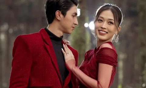 Bình An - Phương Nga tình tứ diện đồ đỏ đậm đồng điệu, như "đám cưới lần 3" giữa rừng thông