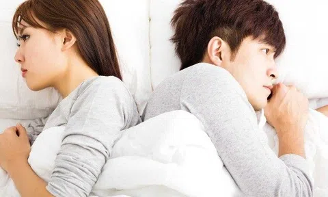 Cô gái trẻ sợ khiếp vía khi trao "cái ngàn vàng" cho bạn trai sau 2 năm yêu: Tưởng lần đầu đáng nhớ thế nào!