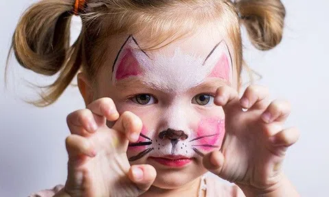 Đặt tên con gái năm 2023 hợp tuổi bố mẹ để tương lai sáng lạn, thành công