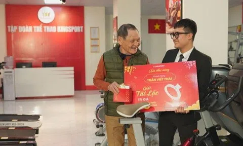 Những khách hàng đầu tiên trúng giải chương trình “Mua ngay Kingsport – Trúng ô tô Vinfast VF8”