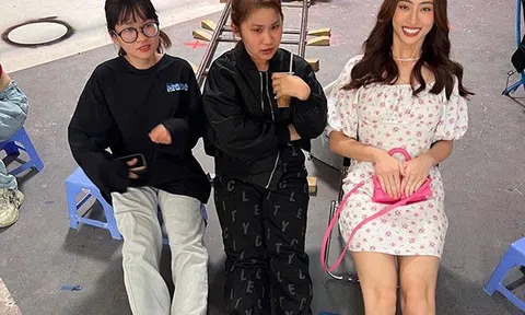 Hoa hậu chân dài nhất Việt Nam chứng minh có "báu vật" hơn người, ai nhìn cũng bật cười