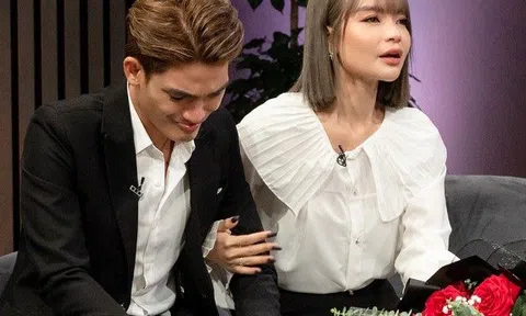 Nam diễn viên đi bốc gạch, làm công nhân giày da bị mẹ dứt khoát phản đối vì yêu gái hơn tuổi