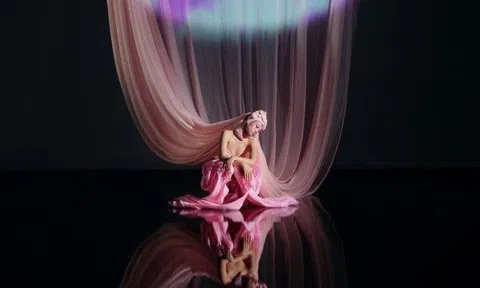 Ca khúc "nếu lúc đó" giúp tlinh "công phá" Top 1 mọi bảng xếp hạng tại Việt Nam