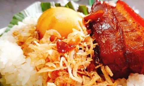 Xôi ăn sáng no lâu nhưng thiếu một chất rất quan trọng, có người dù thèm mấy cũng không nên ăn