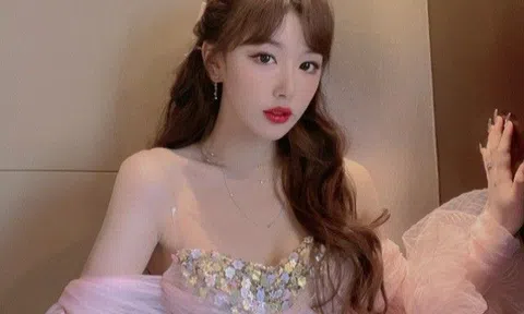 Nàng tiên tóc đời thật đẹp như thiên thần trong truyện tranh, da trắng phát sáng