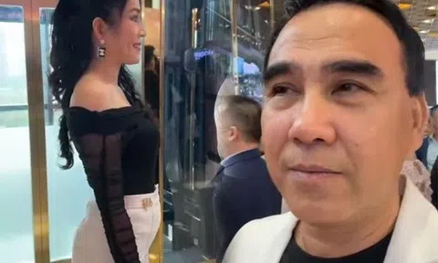 "Lên sóng" livestream, MC giàu nhất Việt Nam rõ nét phong trần, sắc vóc của vợ đẹp kém 2 tuổi quá kinh diễm