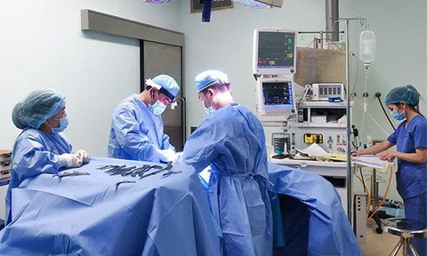 Máy móc hiện đại có quan trọng trong phẫu thuật thẩm mỹ không?