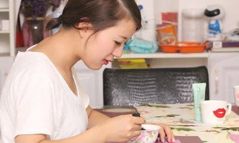 Viện sĩ Trung Quốc tiết lộ bữa sáng là “thời kỳ vàng” để dưỡng gan, ăn 5 món này có lợi cho gan nhất
