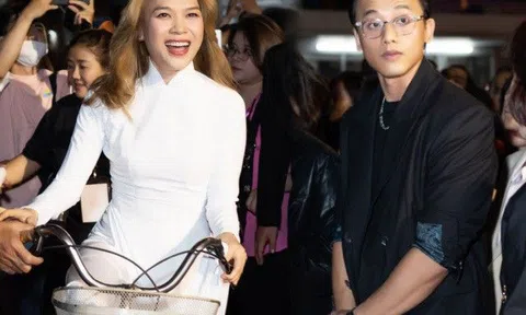 Mỹ Tâm nhắc đến người yêu cũ trong sự kiện có Mai Tài Phến, dắt mẹ ruột đi ăn cùng "tình tin đồn"