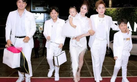 Thành viên nhóm Huyền Thoại lần đầu công khai có con riêng 19 tuổi vì bồng bột, thừa nhận phân biệt đối xử