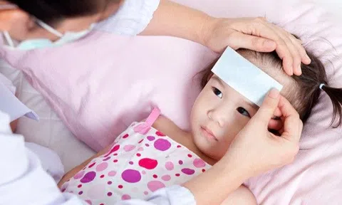Cách hạ sốt cho trẻ đơn giản nhưng hiệu quả nhanh chóng