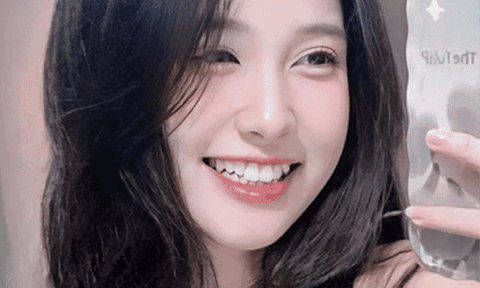 "Nữ thần đồng phục" trường Kinh tế Quốc dân có răng khểnh, chiều cao khiêm tốn vẫn tự tin: "Bản thân mình đã là hoa hậu"