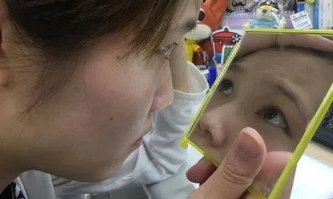Da vàng như người bệnh gan, người phụ nữ sợ mắc bệnh nan y ai ngờ do loại rau dùng hàng ngày