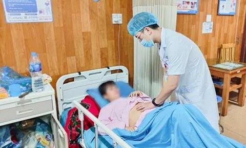 Người phụ nữ ra máu vùng kín, đến viện được đưa ngay vào phòng mổ vì lý do bất ngờ