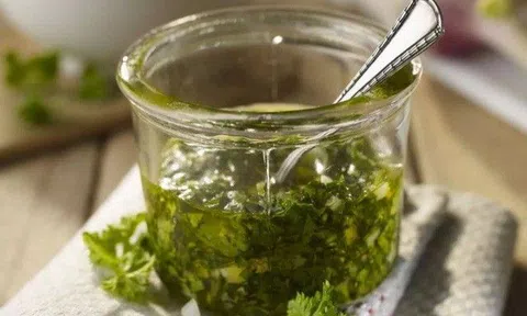 Uống nước rau này luộc còn hơn đắp cả trăm miếng mặt nạ dưỡng da, giải độc cơ thể lại bảo vệ tim, thận