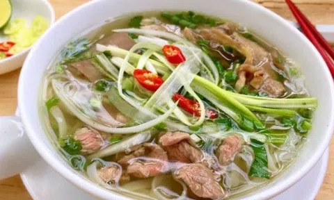 Kiểu ăn sáng của “người khôn” trong mùa hè, vừa dễ nuốt lại giúp cơ thể giải nhiệt tốt hơn