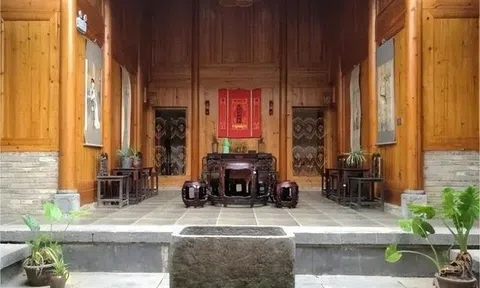 Nhà có 3 nơi trống rỗng, tiền như gió vào nhà trống, làm mãi không phất lên được