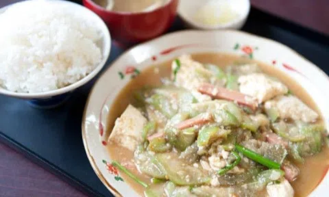 Chi 23 triệu một năm để mua món có giá 2 nghìn/miếng ở Việt Nam, người Nhật ở vùng này gần như miễn nhiễm với ung thư