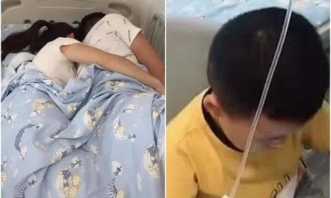 Đi chăm con ốm ở viện, bố mẹ thản nhiên nằm ôm nhau trên giường, nhìn cảnh tượng của đứa trẻ mà phát khóc