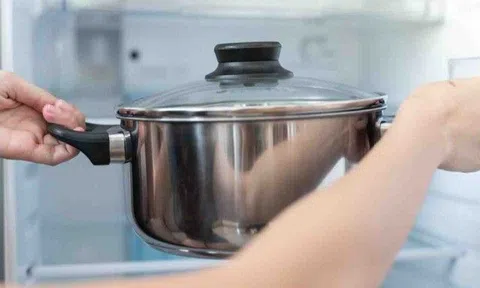 Cất ngay nồi canh nóng vào tủ lạnh, gia đình 6 người nhập viện vì ngộ độc, 1 người mất mạng