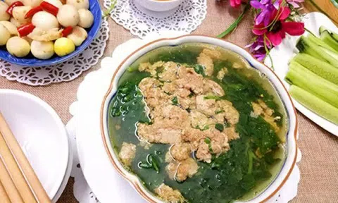 4 người trong gia đình ở Hà Nội nhập viện sau khi ăn canh cua, chuyên gia chỉ những kiểu ăn sai vô cùng nguy hiểm