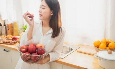 4 loại quả dùng trước bữa ăn là "thuốc độc" và 3 loại ăn sau bữa chính lại là thuốc bổ cực quý