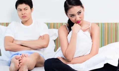 Tréo ngoe người vợ suốt 6 năm giúp chồng "tự xử", lý do kể ra vừa ngượng vừa thương