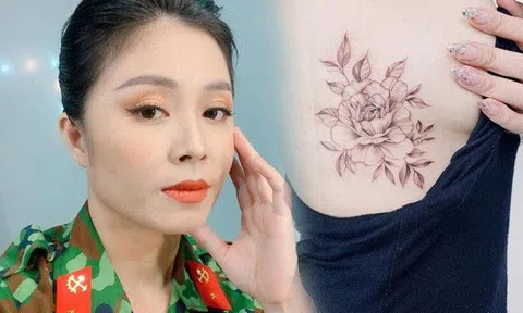 MC nhiều hình xăm nhất VTV ăn mặc kín đáo khi "lên sóng", dịu dàng khác hẳn vẻ chất chơi đời thường