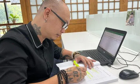 Nam CEO khởi nghiệp với mỹ phẩm ở tuổi 38